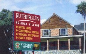 Rutherglen Holiday Village - Phillip Island Accommodation 0