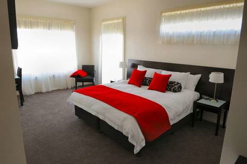 York Cove - Phillip Island Accommodation 1