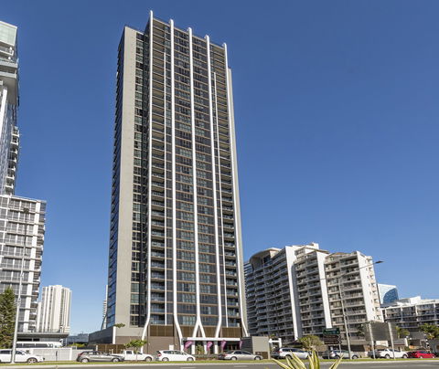 Avani Broadbeach Residences - Phillip Island Accommodation 0