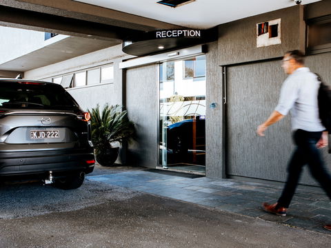 Astor Inn - Phillip Island Accommodation 0