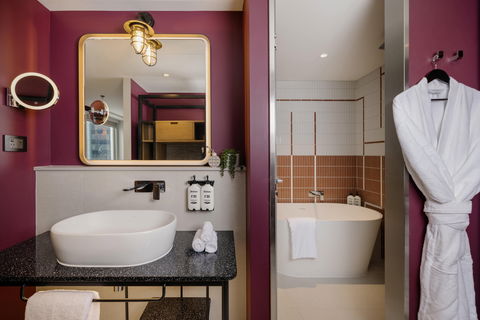 Hotel Indigo Brisbane City Centre - Phillip Island Accommodation 6