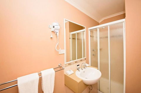 Discovery Parks Bunbury Village - Phillip Island Accommodation 3