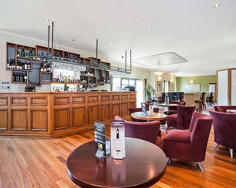 Quality Inn & Suites Menzies - Phillip Island Accommodation 12