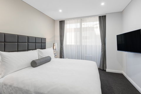 Meriton Serviced Apartments North Sydney - Phillip Island Accommodation 3