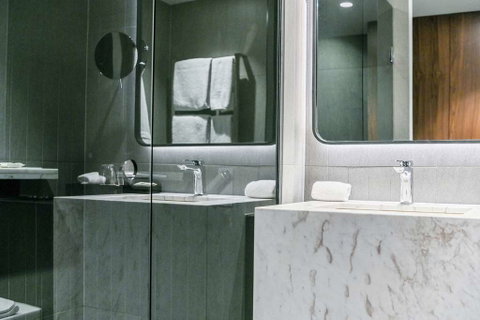 West Hotel Sydney, Curio Collection - Phillip Island Accommodation 6