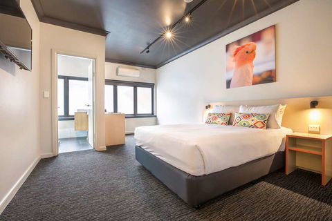 Nightcap at Chester Hill Hotel - Phillip Island Accommodation 3