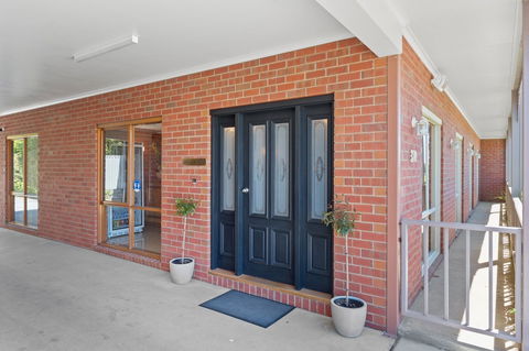 Burke & Wills Motor Inn - Phillip Island Accommodation 2