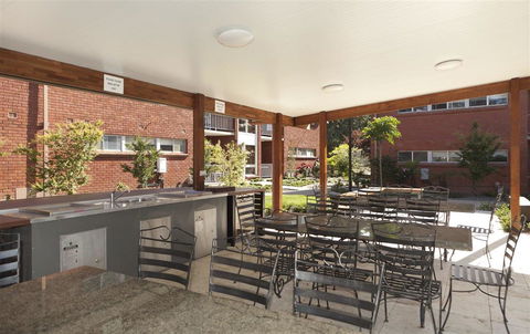 Forrest Hotel & Apartments - Phillip Island Accommodation 8