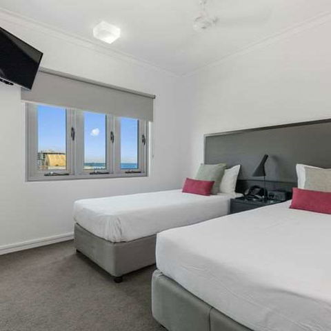 H on Mitchell Apartment Hotel - Phillip Island Accommodation 4