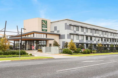 Quality Hotel Rules Club Wagga - Phillip Island Accommodation 2