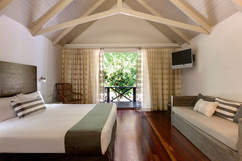 Hamilton Island Palm Bungalows - Phillip Island Accommodation 0