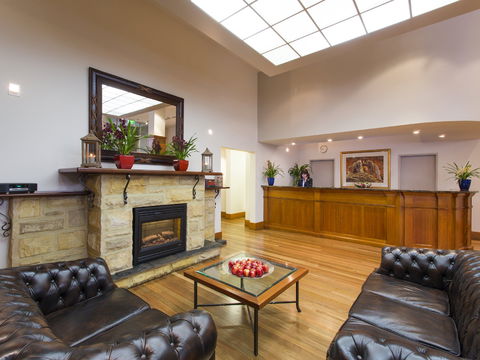 Hotel Grand Chancellor on Currie - Phillip Island Accommodation 1