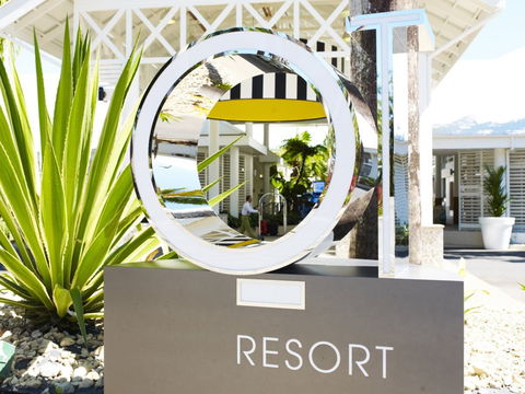 Oaks Resort Port Douglas - Phillip Island Accommodation 0