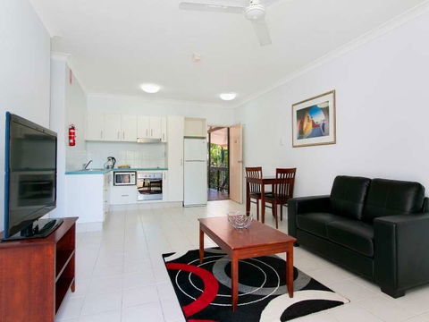 Cairns City Palms - Phillip Island Accommodation 2