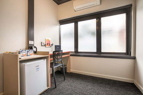 Nightcap at Chester Hill Hotel - Phillip Island Accommodation 2