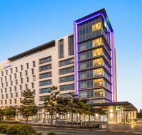Holiday Inn Express/Stes Sunshine Coast - Phillip Island Accommodation