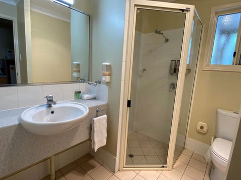 Gayndah Colonial Motor Inn - Phillip Island Accommodation 2