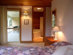 Kemeys Mountain Hideaway - Phillip Island Accommodation 1