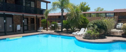 Maclin Lodge - Phillip Island Accommodation 1