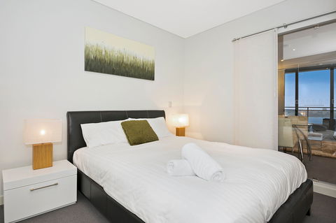 Astra Apartments Perth - Phillip Island Accommodation 3