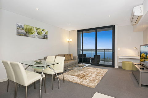 Astra Apartments Perth - Phillip Island Accommodation 7