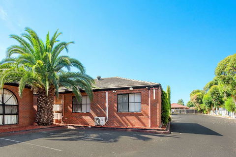 Comfort Inn Dandenong - Phillip Island Accommodation 1