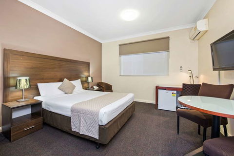 Comfort Inn Dandenong - Phillip Island Accommodation 10