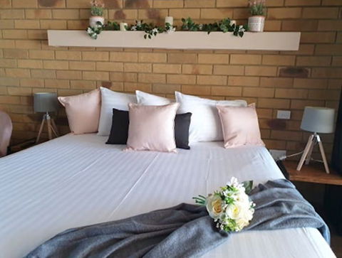 Abacus Motel Mount Isa - Phillip Island Accommodation 3