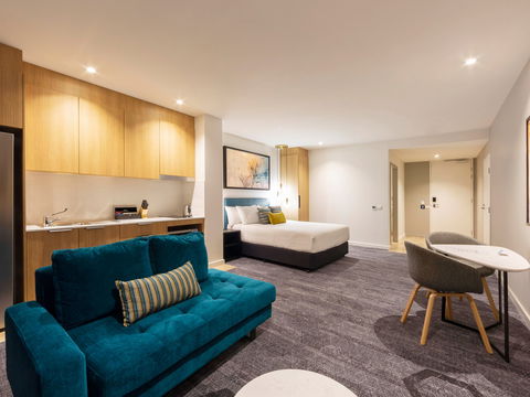 Mercure Canberra Belconnen - Phillip Island Accommodation 6
