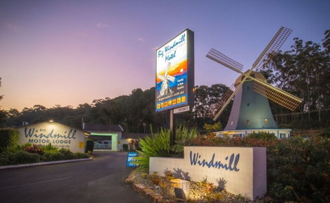 The Big Windmill Motor Lodge - Phillip Island Accommodation 0