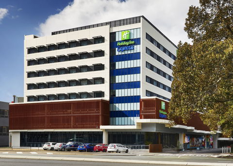 Holiday Inn Express Newcastle - Phillip Island Accommodation 0