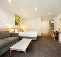 Villa Noosa Hotel - Phillip Island Accommodation