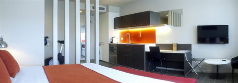 Abode Woden - Phillip Island Accommodation 1