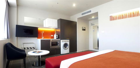 Abode Woden - Phillip Island Accommodation 2