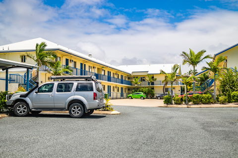 Mackay Seabreeze Apartments - Phillip Island Accommodation 0