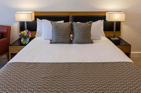 Oaks Elan Darwin - Phillip Island Accommodation 2