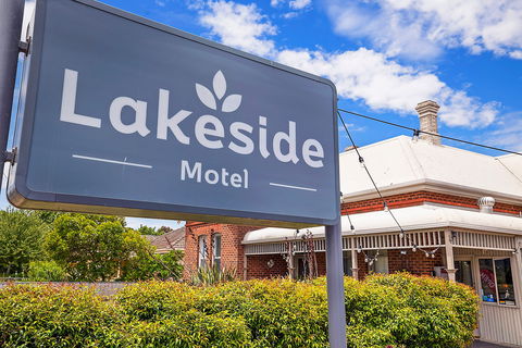Hamilton Lakeside Motel - Phillip Island Accommodation 2