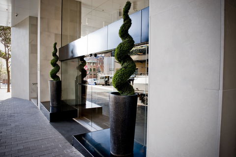 Larmont Sydney by Lancemore - Phillip Island Accommodation 0