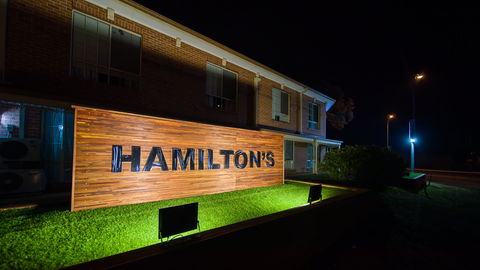 Hamilton's Queanbeyan Motel - Phillip Island Accommodation 2