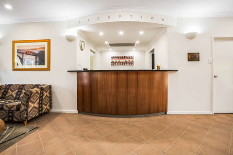 Karratha Central Apartments - Phillip Island Accommodation 1
