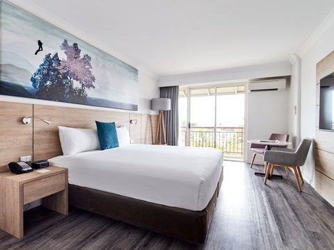 Novotel Cairns Oasis Resort - Phillip Island Accommodation 1