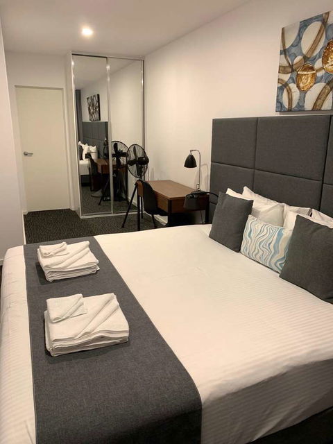 Adelaide Dress Circle Apartments - Phillip Island Accommodation 1