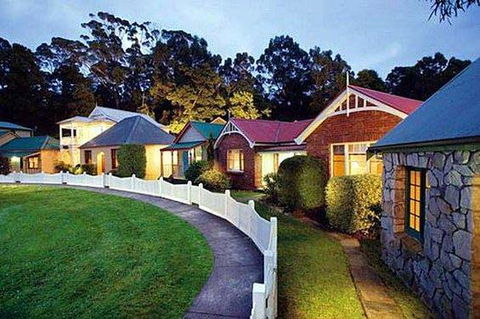 Strahan Village - Phillip Island Accommodation 0