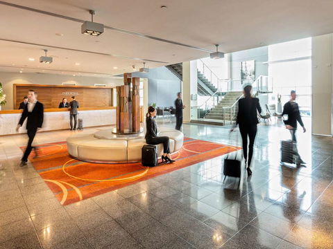PARKROYAL Melbourne Airport - Phillip Island Accommodation 2