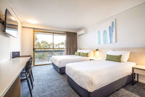 Nightcap at Shoppingtown Hotel - Phillip Island Accommodation 5