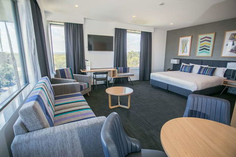 Alpha Hotel Eastern Creek - Phillip Island Accommodation 13