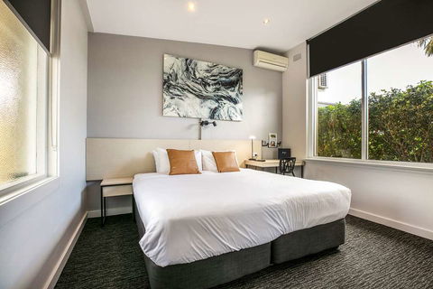 Colyton Hotel, a Nightcap Hotel - Phillip Island Accommodation 6