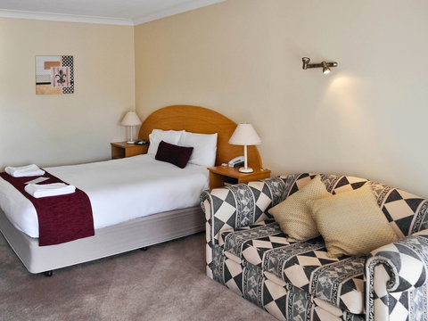 Ibis Styles Orange - Phillip Island Accommodation 3