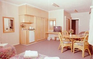 The Abbott Boutique Hotel - Phillip Island Accommodation 3
