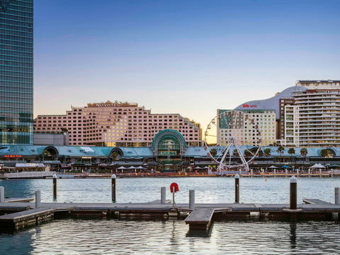 Novotel Sydney on Darling Harbour - Phillip Island Accommodation 1